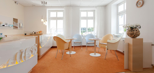 Hörgeräteakustiker Gromke Hörzentrum - PORZELLANWELTEN