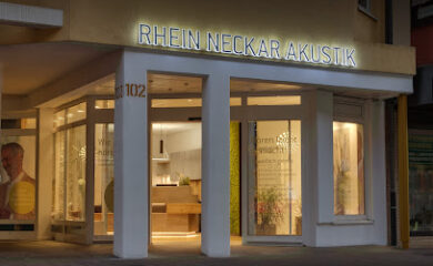 Hörgeräteakustiker in Sinsheim 2 Hörgeräteakustiker Rhein-Neckar-Akustik Sinsheim - Hörgeräte und Brillen